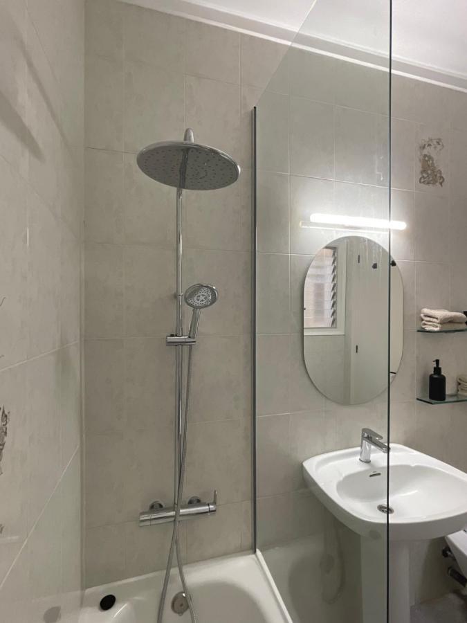 The Appartment Llança Εξωτερικό φωτογραφία